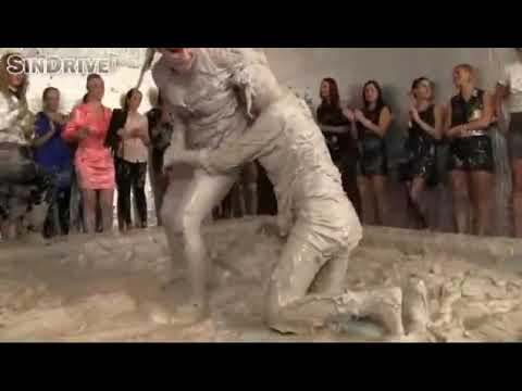 Mud Wrestling Girls in America