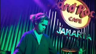 Dul Jaelani Ft Ello - Smells Like Teen Spirit (Nirvana) Cover