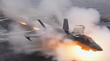 Weapons System Failure - F-35’s Weapon System Suddenly Fails During Carrier Takeoff, Crew Panic!😱