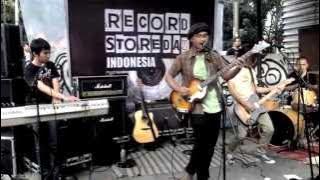 bangkutaman - Iblis Jalanan (Live at Record Store Day 2014)