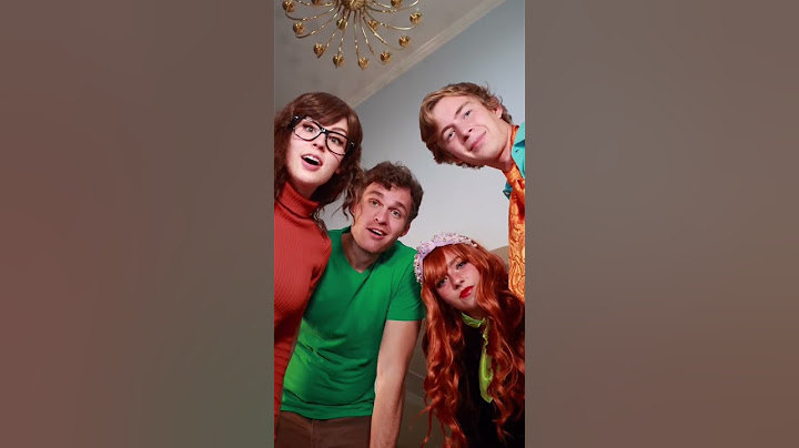 POV you’re waken up by the mystery gang (Scooby Doo cosplay)