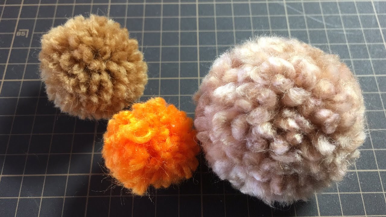 ボンボンを作ろう ダイソー 毛糸で作るふわふわボール Youtube