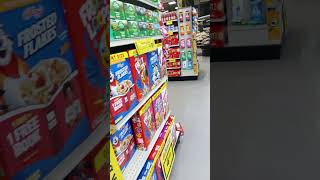 I'm will, early morning in food Lion....