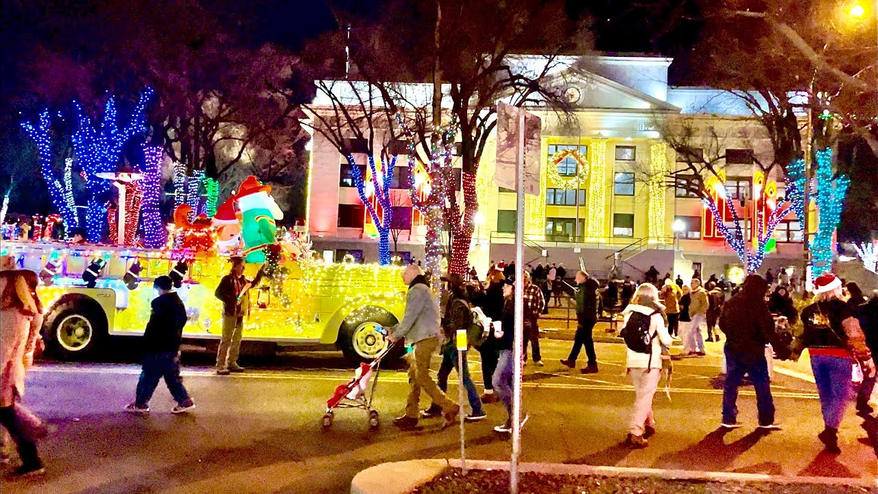 CHRISTMAS IN DOWNTOWN HISTORIC PRESCOTT AZ 2024 ACKER NIGHT - YouTube