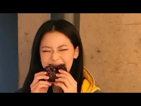 عيني خد عيني مسرعة  
