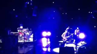 Red Hot Chili Peppers - Under the Bridge - Staples Center, Los Angeles, CA, August 12, 2012