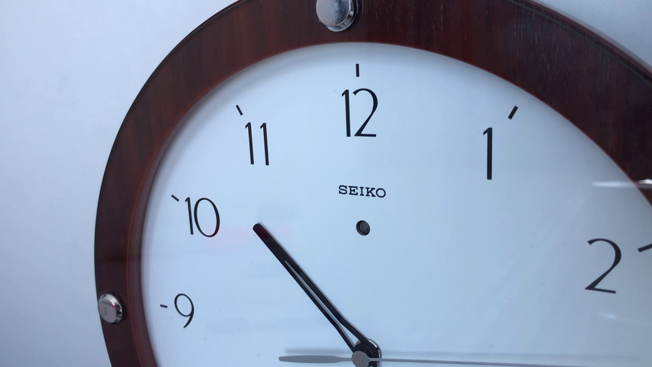 Seiko KS 269A radio controlled wall clock YouTube