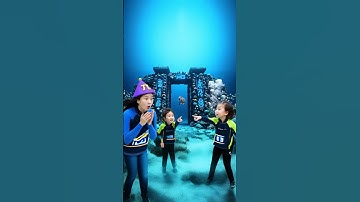 Capybara và 2 chị em phát hiện cổng lạ | LIKE SNACKS@ | ẩm thực trên cây chuối #food  #fruit