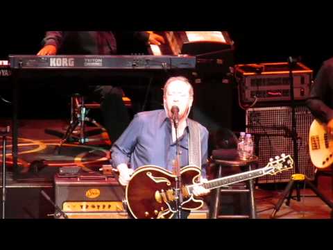 Boz Scaggs Lowdown