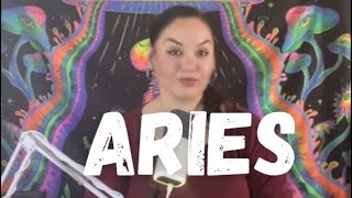 ARIES ♈️ MIENTRAS GASTAN TU TIEMPO MANIPULANDO OTR@ TE OBSERVA QUE SI VALORARA SU OPORTUNIDAD 🤡🥊 😍⭐️