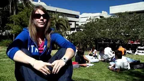 Kristine Dutton - 2nd year BCom Acc student.wmv