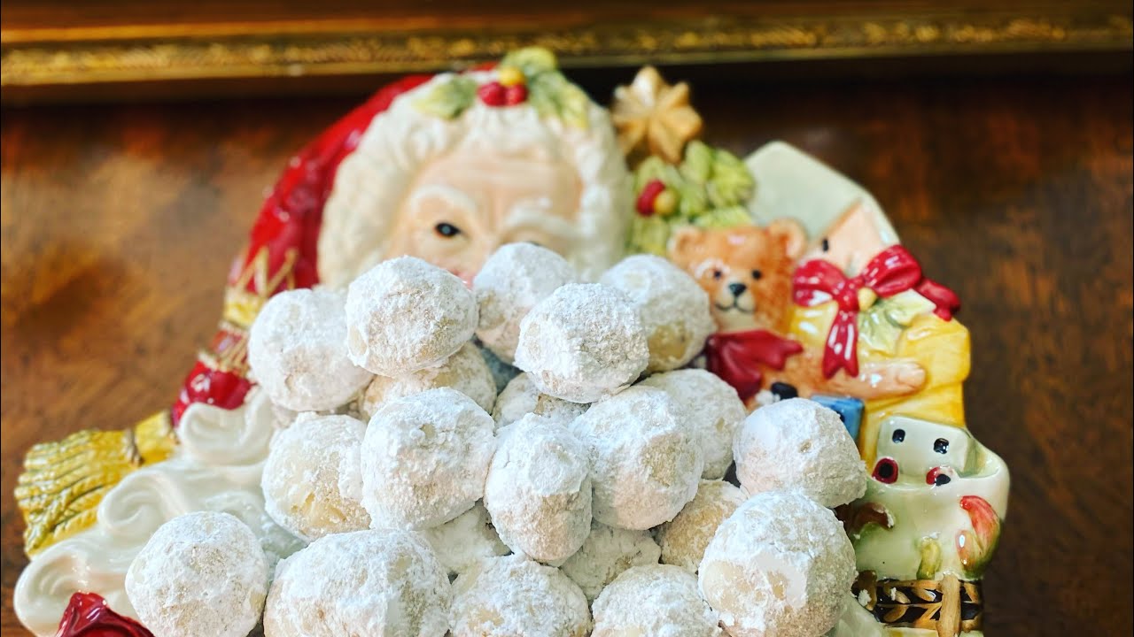 Kourabiedes (Greek Powdered Sugar Cookie) YouTube