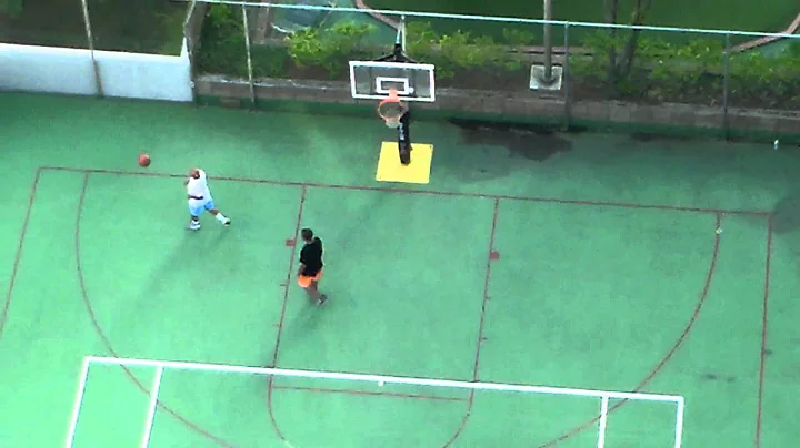 Dallas Goodman Playing Hoops in Hawaii-1/1