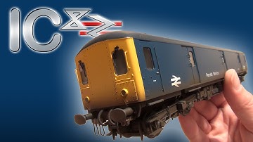 Opening the Class 128 by Heljan