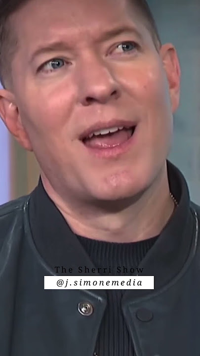 Joseph Sikora Has a Crazy Encounter with a Power Fan