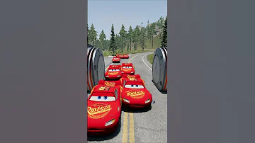 McQueen Bollard Crush BeamNG Drive 