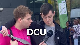 THE WISDOM OF COLLEGE STUDENTS: DCU