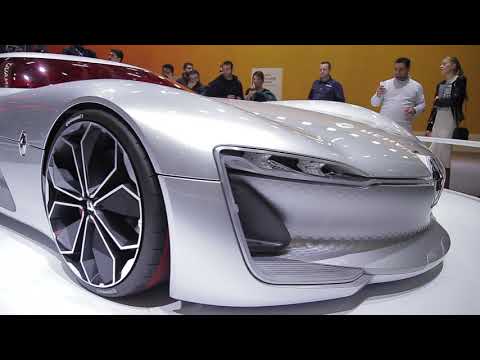 Renault Trezor İstanbul Fuarı 2017 Super Car Super Girl