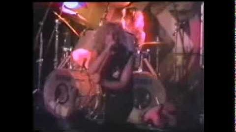 Twisted Sister Movie - Promo clip: Under The Blade, Halloween 1981!
