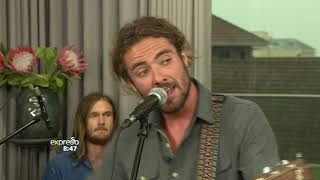 Sean Koch Performs “Lift you Up”