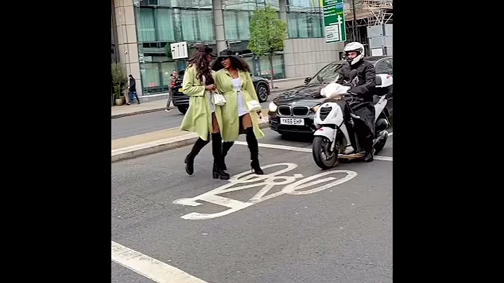 Destiny ETIKO and Her Bestie Lizzy Gold Flexing in London