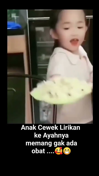 Anak cewek lirikan ke ayahnya memang nggak ada obat..🥰🥰