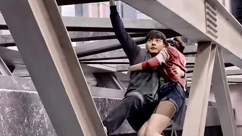 A Poor Boy Saves a Beauty—Only to Find She’s a Billionaire! His Fate Takes a Shocking Turn!