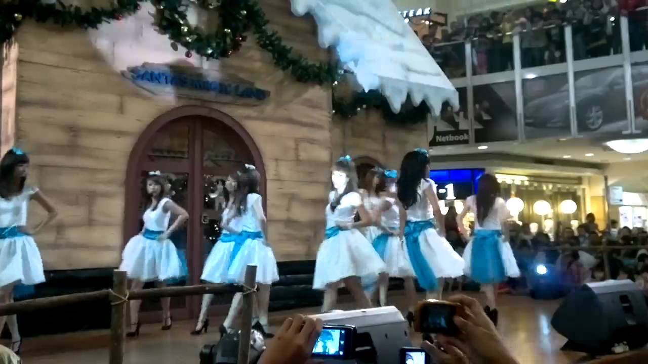 111230 CherryBelle - BFF @ Artha Gading [FANCAM]