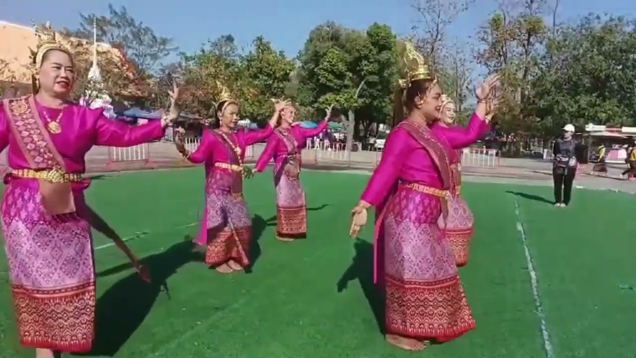 ท้าวเวสสุวรรณหน้าทองคำ