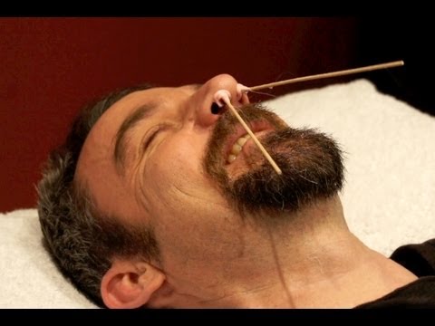 wax to remove nose and ear hair