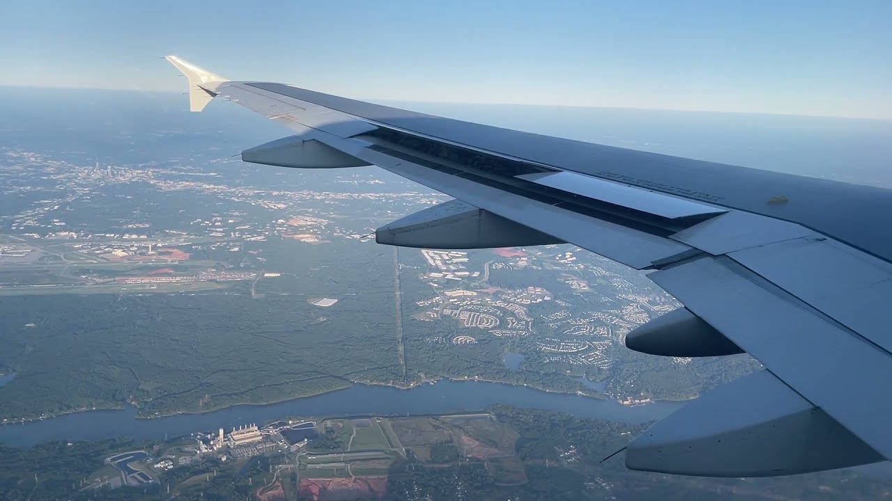 Sunset Landing in Charlotte | American Airlines | Airbus A320 | CLT