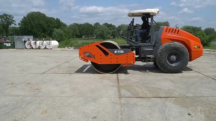 2016 HAMM H11IX For Sale