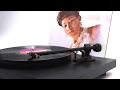 Aretha Franklin - Respect (Official Vinyl Video)