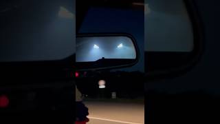 Tesla Schnüffelt Diesel Abgase