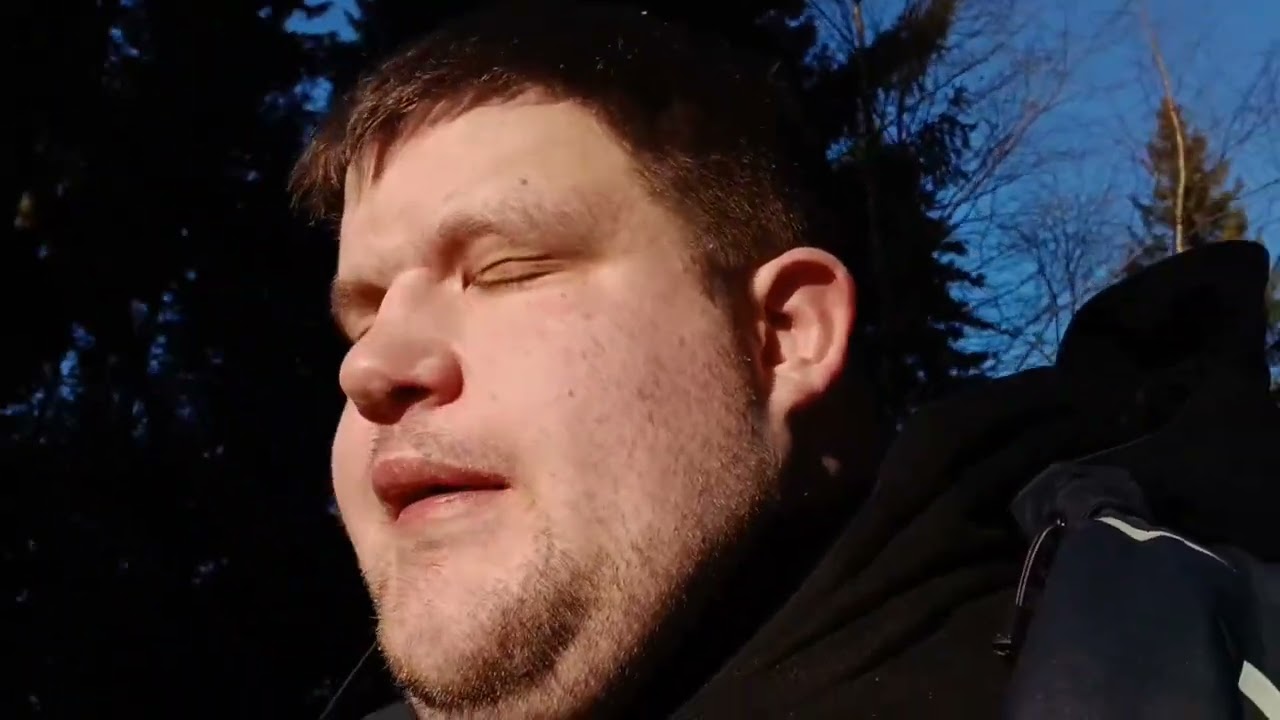 Ei ollut kotona joten päätin kuvata vlogia (ei jaksanut tehä liveä)