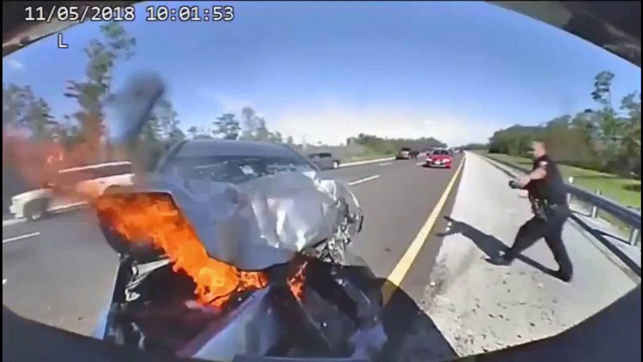 FLORIDA MAN SLAMS INTO HIGHWAY PATROL VEHICLE - YouTube