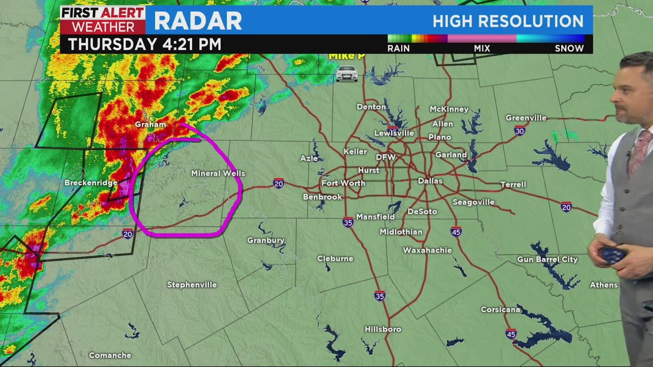 Hail and wind pick up across North Texas as storms move in - YouTube