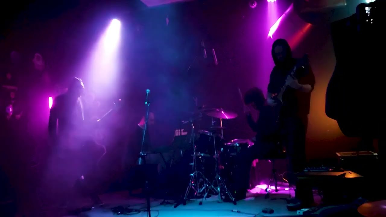 ytinirt - used to scars (live @ chmielna)