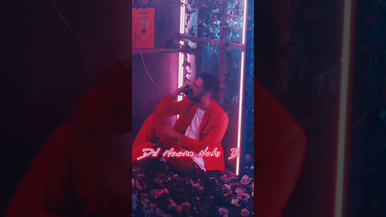 WOH Song Ikka Full Screen Lyrical Status🥺💔🥀 #shorts #ikka #dinojames #badshah