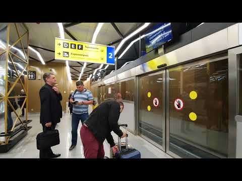 Видео: Как се движи влакът Аероекспрес до Шереметиево