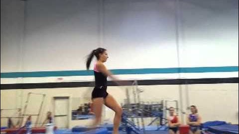 Beam:  Switch leap, split jump 1/1