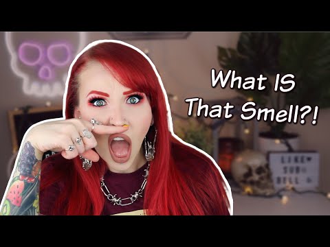 PIERCING FUNK | Why Does My Piercing Smell?