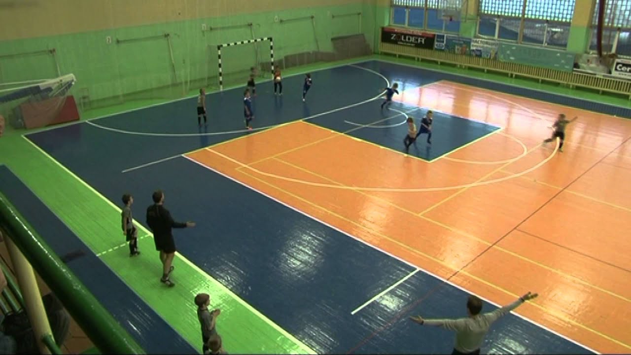 Спорт 2005. Юных Ленинцев спортивная школа Барс.