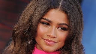 Zendaya Reveals HEARTFELT Birthday Wish On Her 21st B-Day