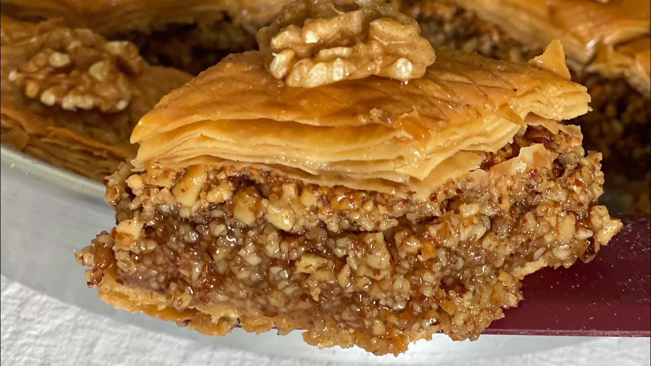 كيفاش تحسبي و شحال لازم اللوز  و الفرينة في سنيوة البقلاوة