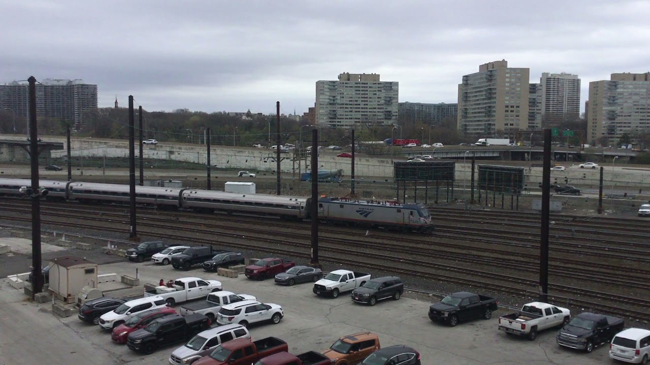 Amtrak ACS-64 brings in passenger cars for a GE-Genesis engine swap