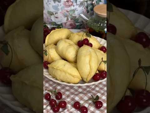 Жду лето, чтобы приготовить их из детства. Вареники с вишней на пару на кефире #кчаю #рецепты