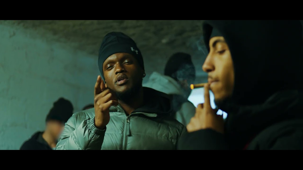 Watch Bradkuzy - Charbon (Clip Officiel) on YouTube Watch Bradkuzy - Charbon (Clip Officiel) on YouTube