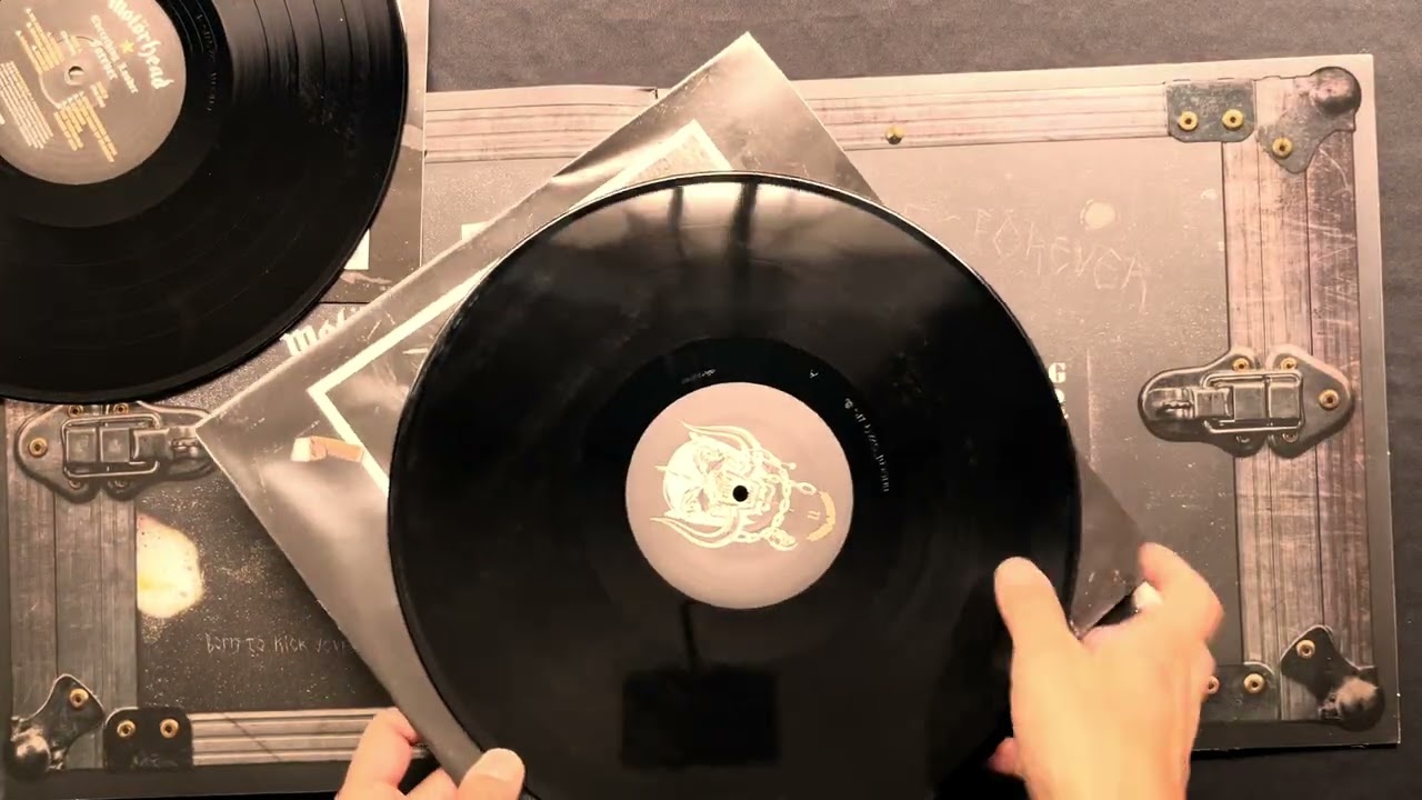 MOTORHEAD - Everything Louder Forever (unboxing 4LP) RIP Lemmy 28/12/2015