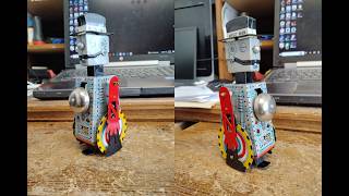 Demo of repaired MEGO MAN windup robot. Rarer gray head version. Early 1960s SY  Japan.